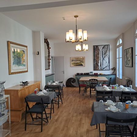 Hotel Trianon Vichy Exterior foto