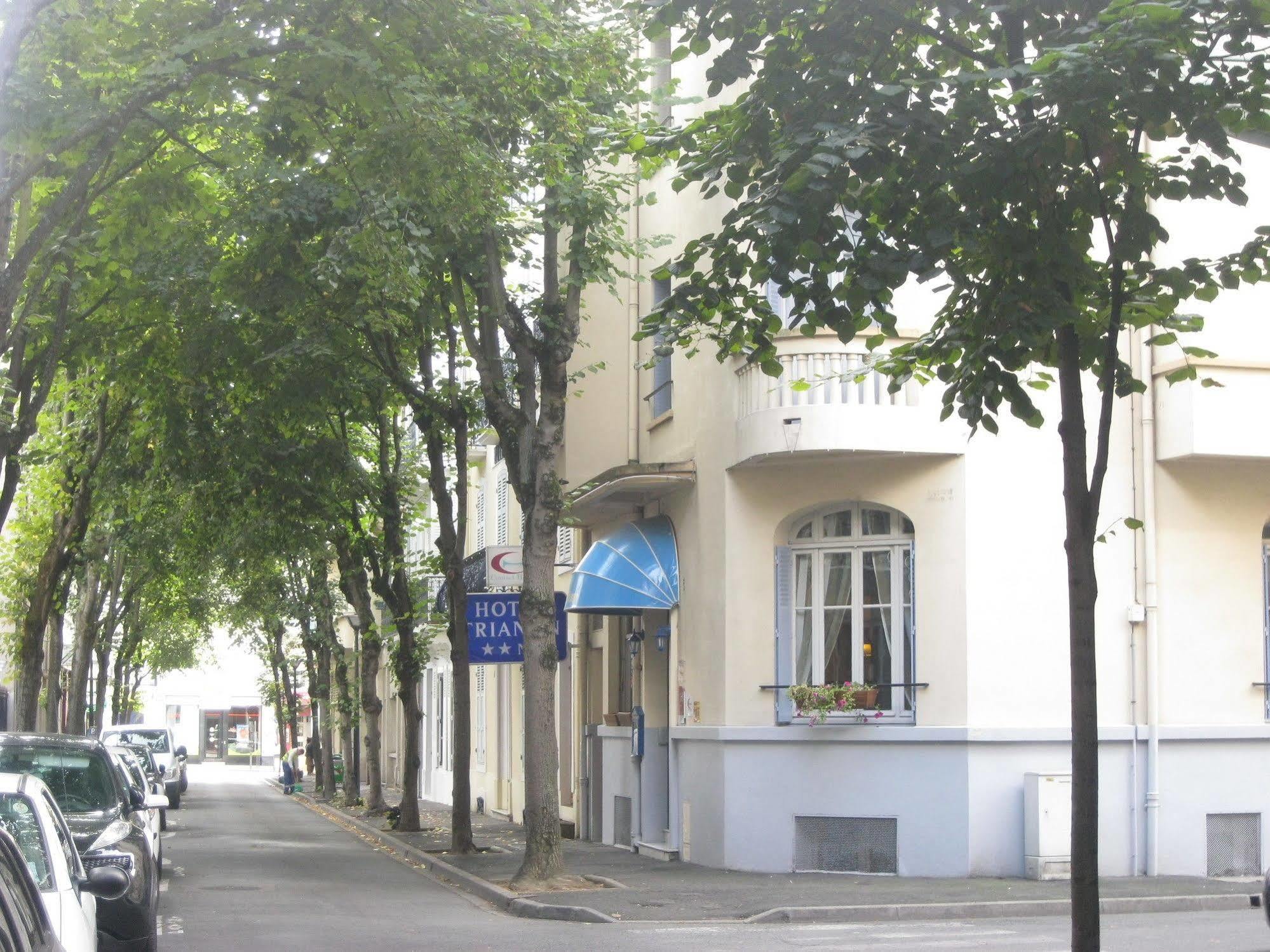 Hotel Trianon Vichy Exterior foto